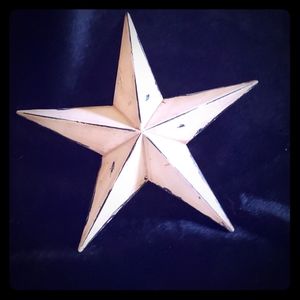 Metal destressed Texas Star